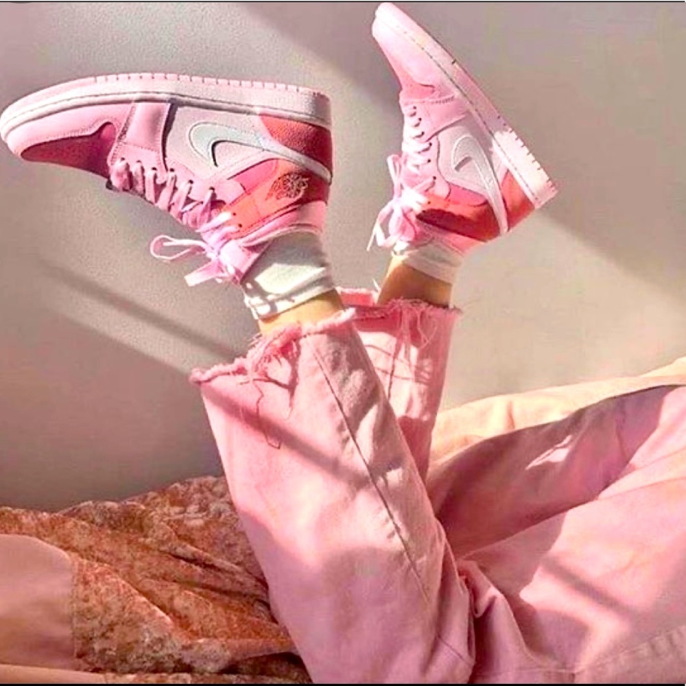 Meet your Posher, Emma